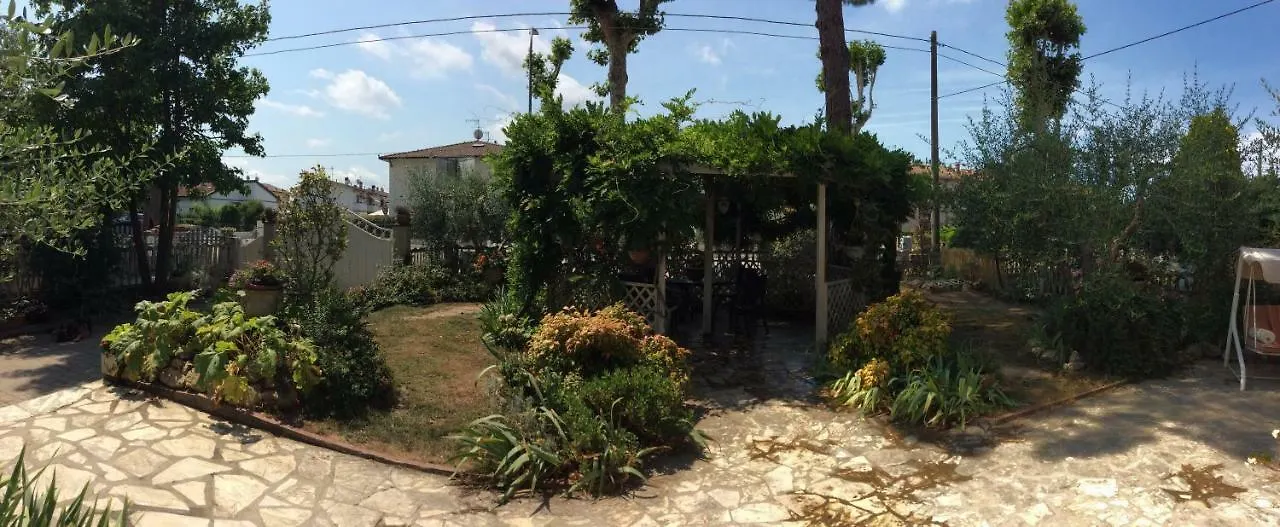 Guest house I Girasoli Di Migliarino Migliarino Pisano Italy