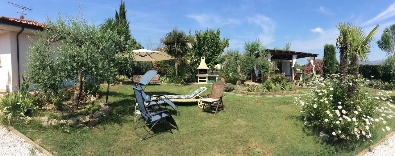 I Girasoli Di Migliarino Migliarino Pisano 招待所